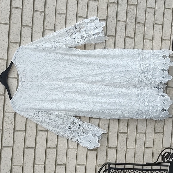 White Lace Dress - Picture 8 of 9